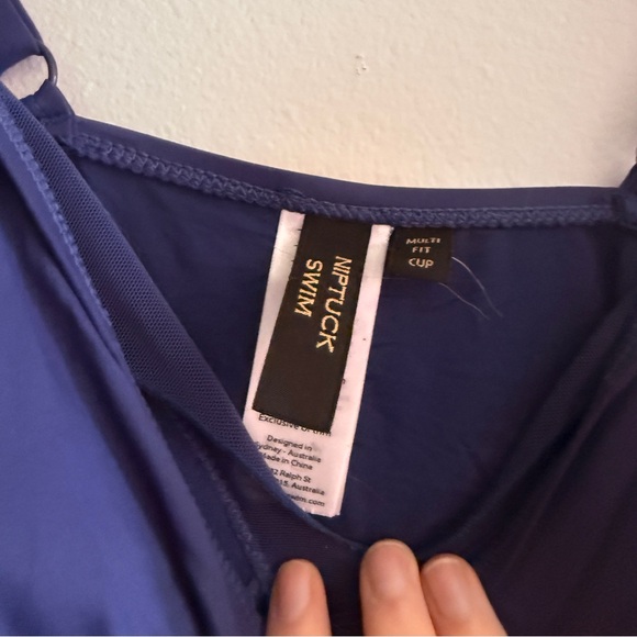 Elegant Purple Women's One-piece Swimsuit - Picture 2 of 4